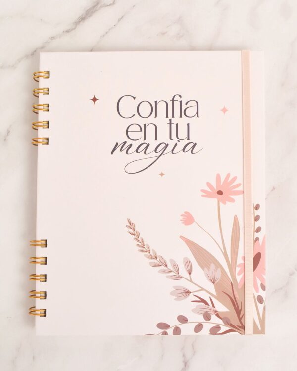 Planner Universitario "Confía en tu magia"